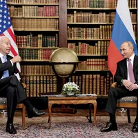La summitul de la Geneva din 16 iunie, președintele SUA Joe Biden i-a înmânat  președintelui rus Vladimir Putin o listă a țintelor interzise care, dacă ar fi lovite de un atac cibernetic, ar fi considerat motiv  pentru represalii  ale SUA.