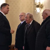 Marin Iancu (în mijloc), alături de Eugen Nicolicea și de Ioan Muntean, la întâlnirea cu președintele Klaus Iohannis