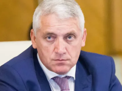 Ce s-a întâmplat cu angajatul AEP acuzat că era în Dubai în concediu medical