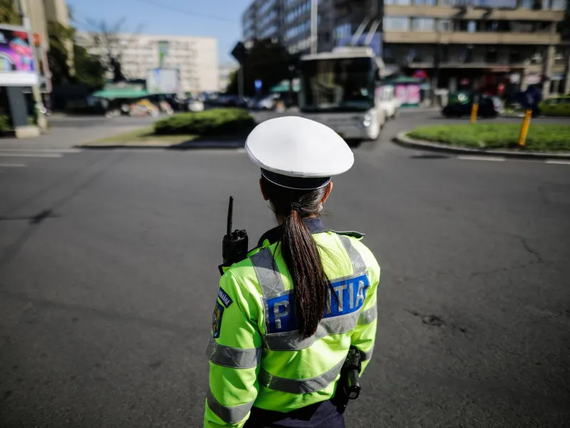 Un șofer a primit o amendă usturătoare după ce a lăsat gunoiul la marginea drumului Foto: Profimedia Images (fotografie cu caracter ilsutrativ)