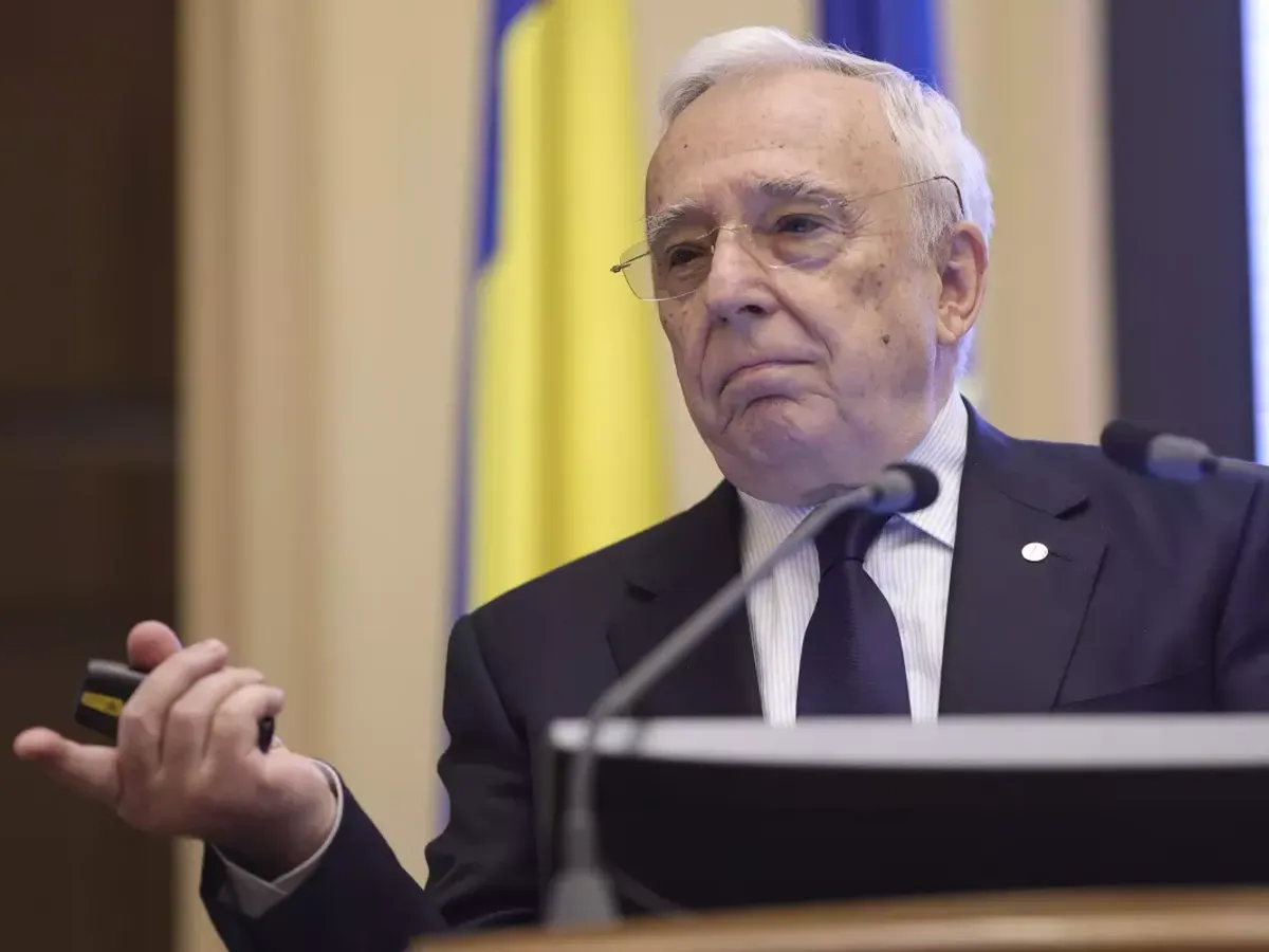 Avertisment dur de la Mugur Isărescu: deficitul fiscal pune în pericol stabilitatea României