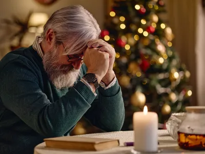 Pensionar supărat la pensie - Foto: Magnific