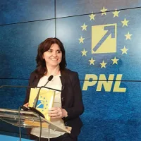 lumeapolitica
