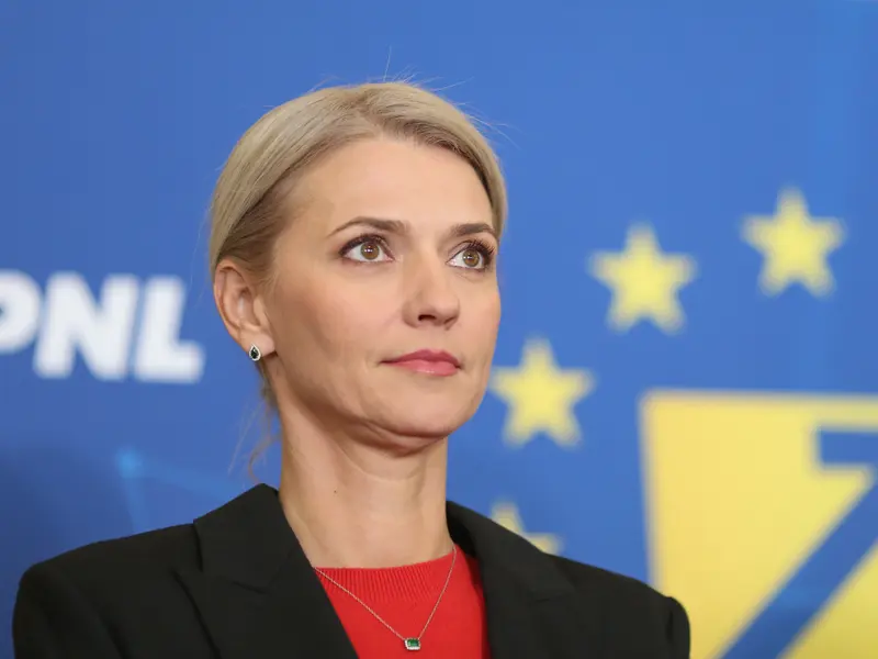 Alina Gorghiu: „Bărbat inclus pe lista celor mai căutaţi fugari din Europa, adus în România” - Foto: INQUAM Photos/ Saul Pop/ Imagine cu caracter ilustrativ