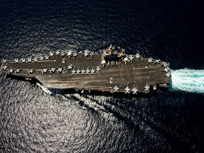 Portavionul USS Abraham Lincoln - Foto: Profimedia images