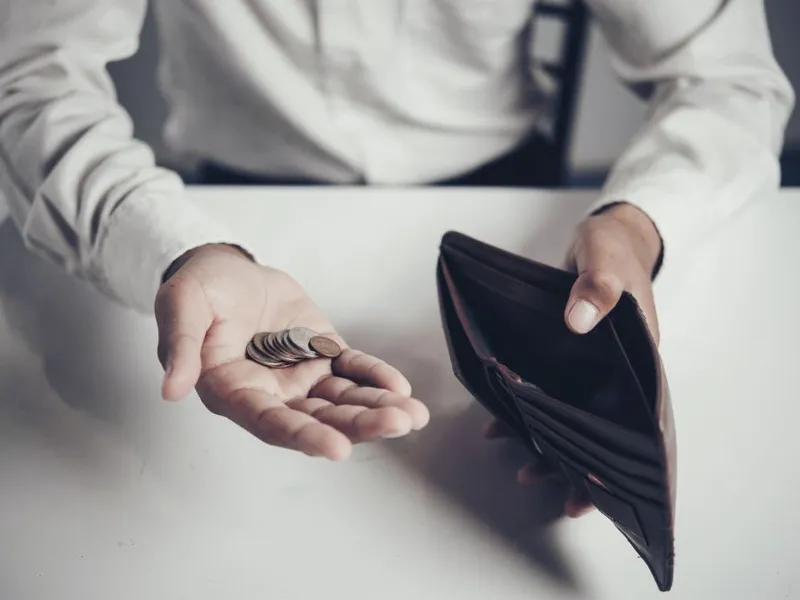 10.000.000.000 € plăteşte anual statul, pe 17 ajutoare sociale. Care sunt județele fruntașe? - Foto:. Freepik/jcomp
