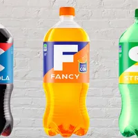 VIDEO Moscova înlocuiește Coca Cola cu CoolCola, Fanta cu Fancy și Sprite cu Street made în Rusia / Moscow Times