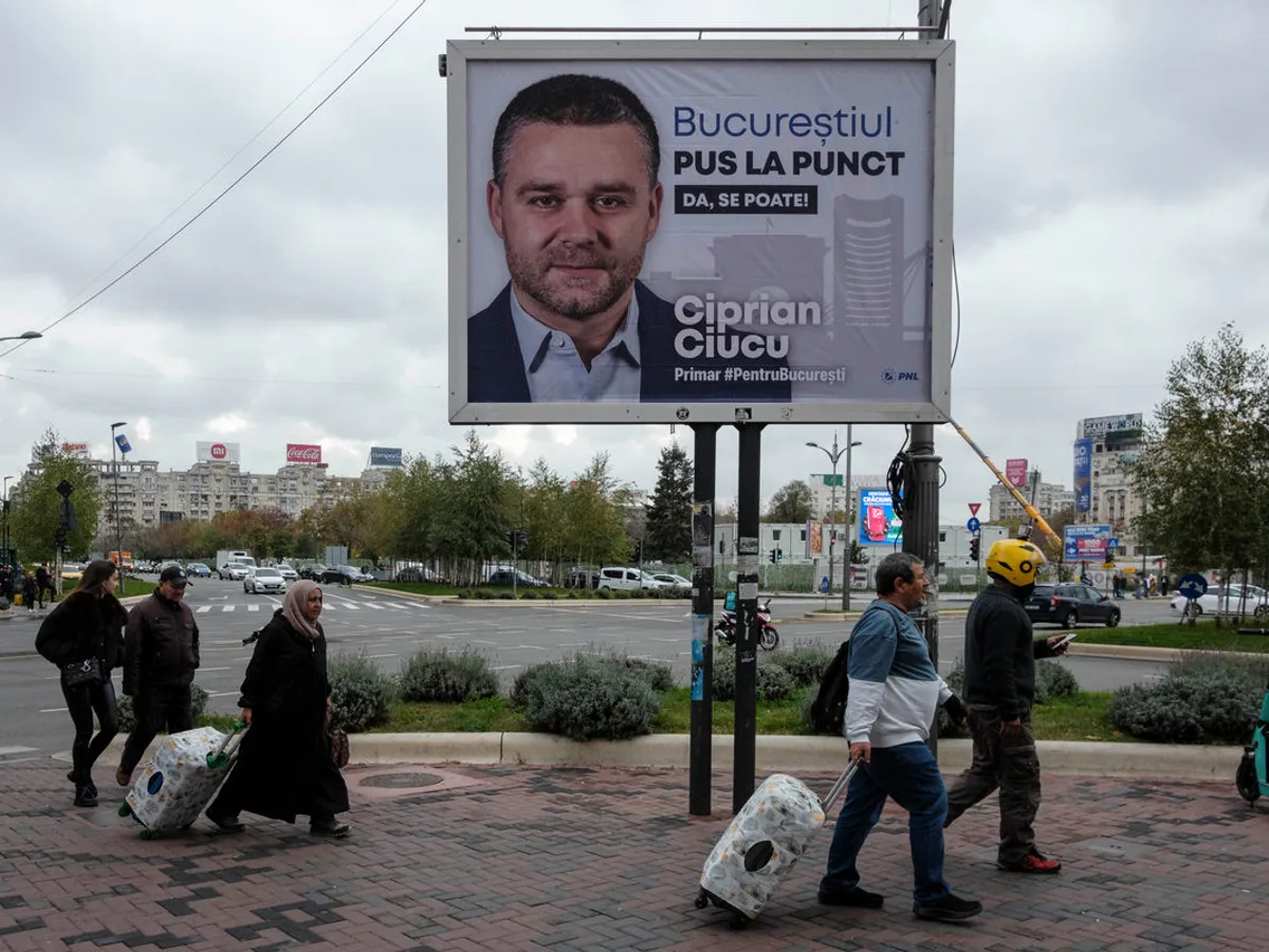 Câți bani au cheltuit candidații la alegerile din 7 decembrie și pe ce - Foto: Inquam Photos / Alexandru Nechez