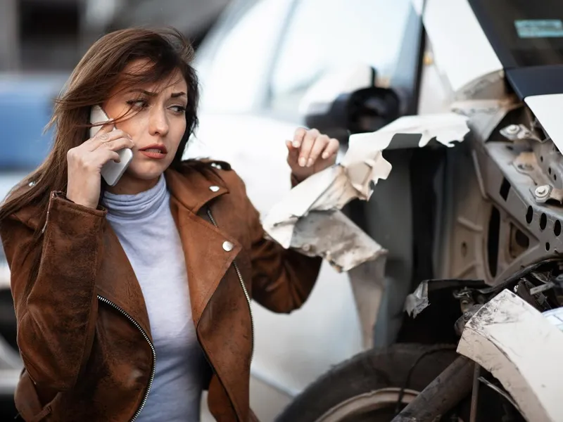 Escrocherie nouă cu kit-uri de siguranță auto. Cum te atrag escrocii în plasă și rămâi fără bani - Foto: Freepik (rol ilustrativ)