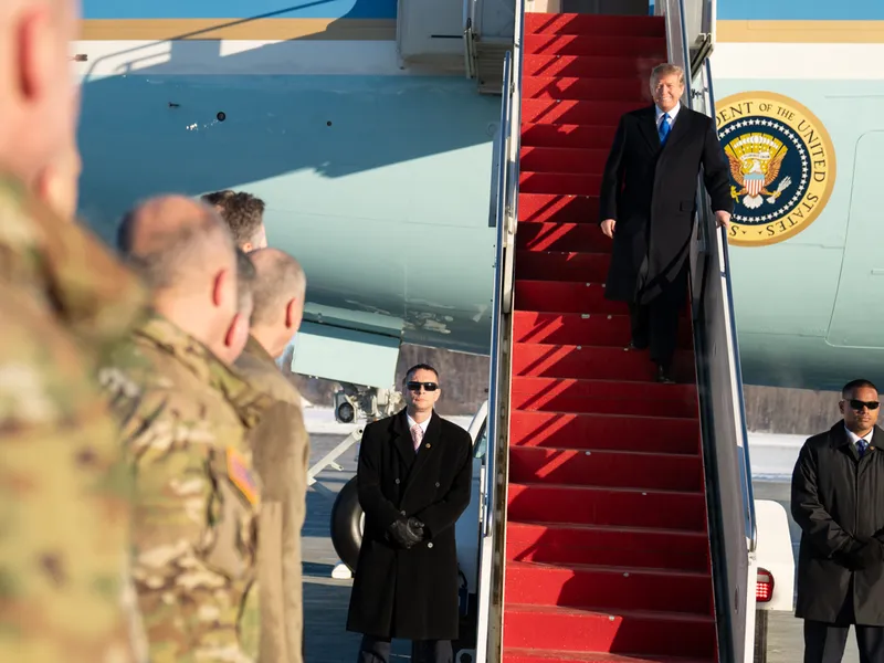 Trump îl așteaptă pe Putin în baza care apăra SUA de Uniunea Sovietică. Sunt 32.000 de militari - Foto: Profimedia Images (imagine cu rol ilustrativ)