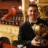 Lionel Messi a câștigat trofeul, la gala desfășurată la Paris. FOTO: Twitter