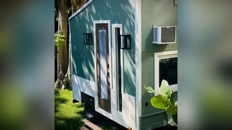 Cum arată „nano-casa” de 23.000 $? Are 3,5 metri lungime, baie, bucătărie, living și pat dublu - Foto: newatlas.com