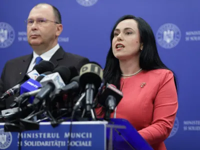 Casa de Pensii, acuzată că a recalculat greșit milioane de pensii. Cine sunt vinovați pentru dezastru?