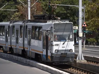 Circulaţia tramvaielor liniei 41 este blocată pe Şoseaua Virtuții. / Foto: stirileprotv.ro