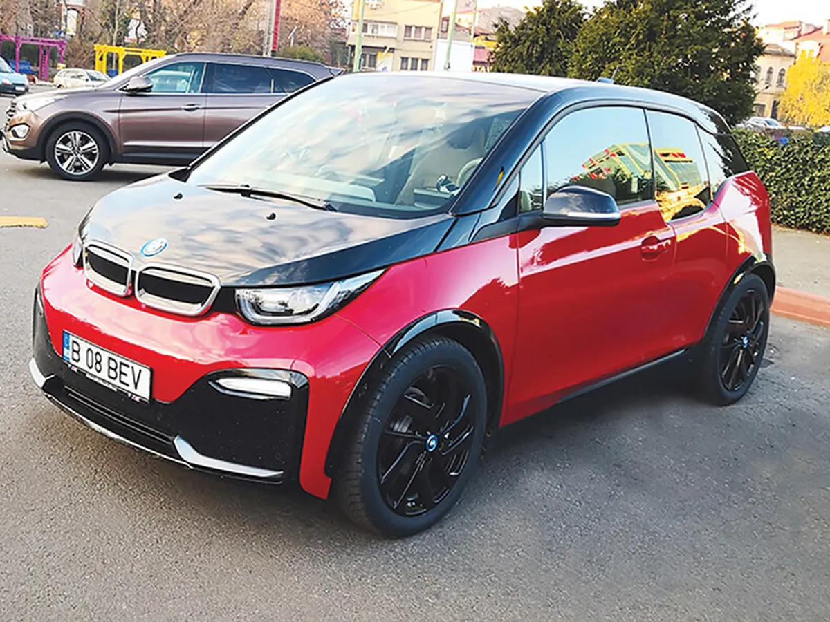 BMW i3S