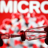 Riscul spitalizării din cauza Omicron, cu 80% mai mic decât în cazul variantei Delta (studiu)/FOTO: dw.com