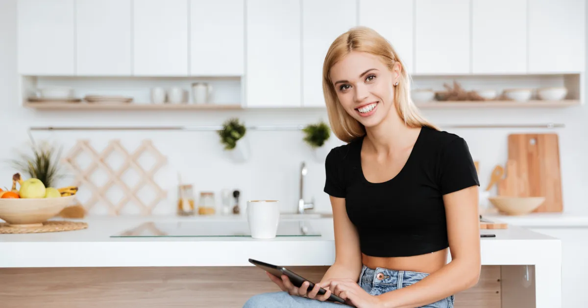 Fructul care ține răceala la distanță și ajută digestia. Gospodinele îl pun în tartă • Newsweek România