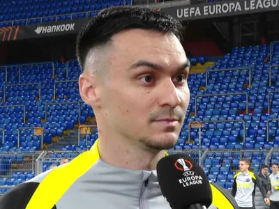 Un polițist i-a agresat pe reporterii români care încercau să-l intervieveze pe Adrian Șut