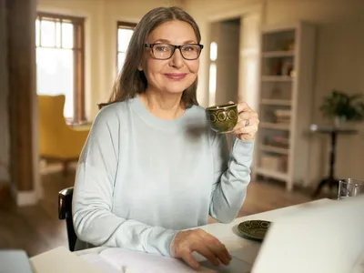 Pensionară - Foto: Magnific (Imagine cu rol ilustrativ)