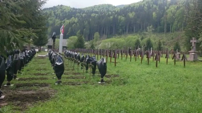 Cimitirul din Valea Uzului