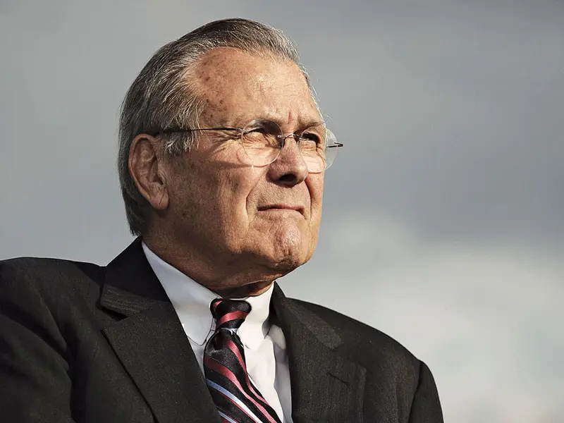 Rumsfeld, de aproape și personal.