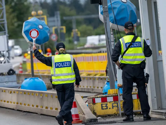 Austria, fără motive să ne țină la ușa Schengen. Ce număr infim de migranți a deportat România? - Foto: Profimedia Images