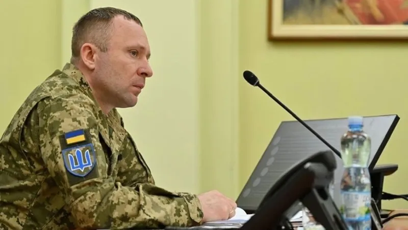 Comandantul Forţelor Terestre ucrainene, Mîhailo Drapatî, anunţă duminică că-şi prezintă demisia Foto: News(footgrafie cu caracter ilustrativ)