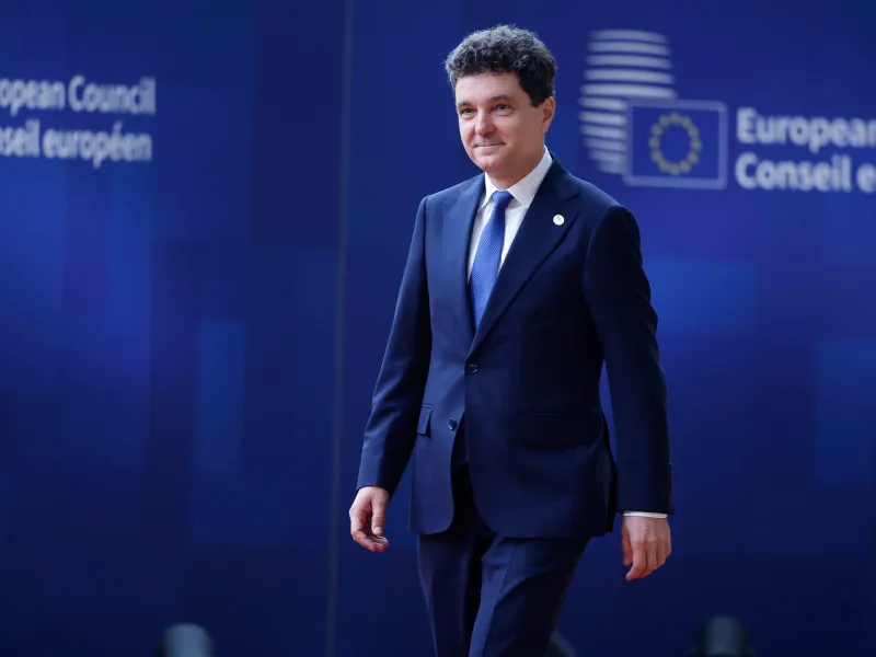 Nicușor Dan contestă la CCR legea care pedepsește cu închisoarea promovarea ideilor legionare - Foto: Profimedia images - Caracter ilustrativ