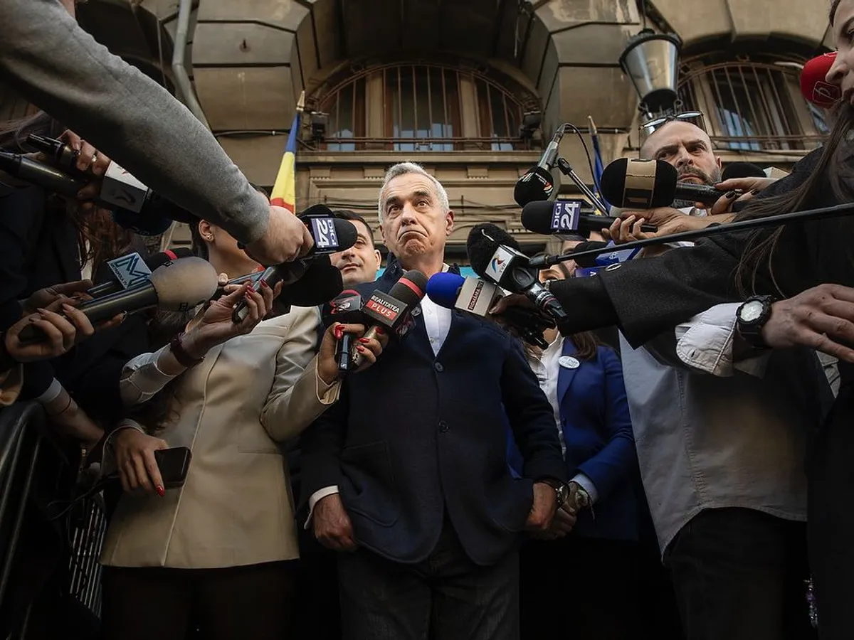 Alegeri bântuite de fantoma lui Călin Georgescu. Controversele din spatele candidaților la Cotroceni - Foto: Mugur Vărzariu