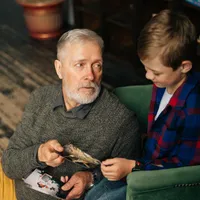 Ce pensie le asigură pensionarilor un trai decent? Trebuie să facă reduceri de 1.000 lei pe lună - Foto: Freepik
