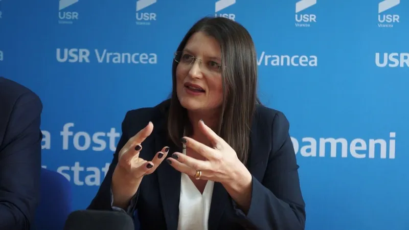 Corina Atanasiu, aviz negativ pentru Educație/foto: stiridefocsani