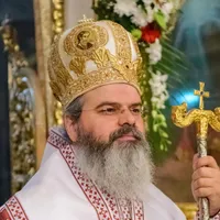 Episcopul Huşilor, Ignatie, a transmis, cu prilejul începerii Postului Paştelui, că este foarte important să ne abţinem în această perioadă şi de la utilizarea excesivă a tehnologiei şi a reţelelor sociale. / Foto: episcopiahusilor.ro