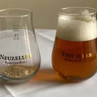 Fabrica de bere a mănăstirii Neuzelle din Germania, cu o tradiție de peste 400 de ani, a inventat berea instant, la plic. - Foto: berliner-zeitung.de