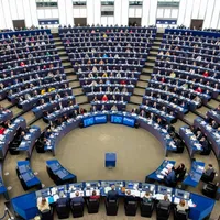 Un român, ales în conducerea Parlamentului European. A direcționat 28.000.000.000€ spre România - Foto: Facebook / imagine rol ilustrativ