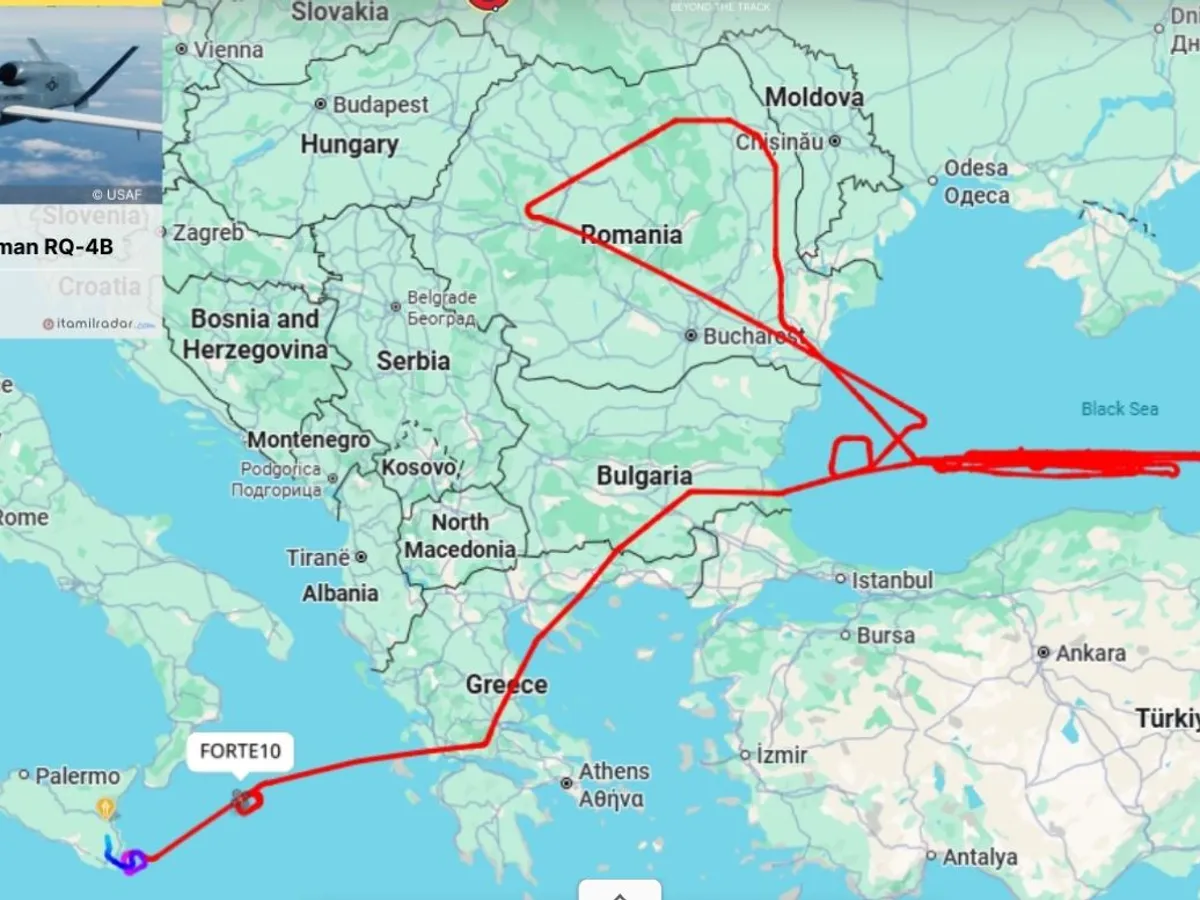 FORTE10 a fpcut o buclă suplimentară largă deasupra României - Foto: ItaMilRadar
