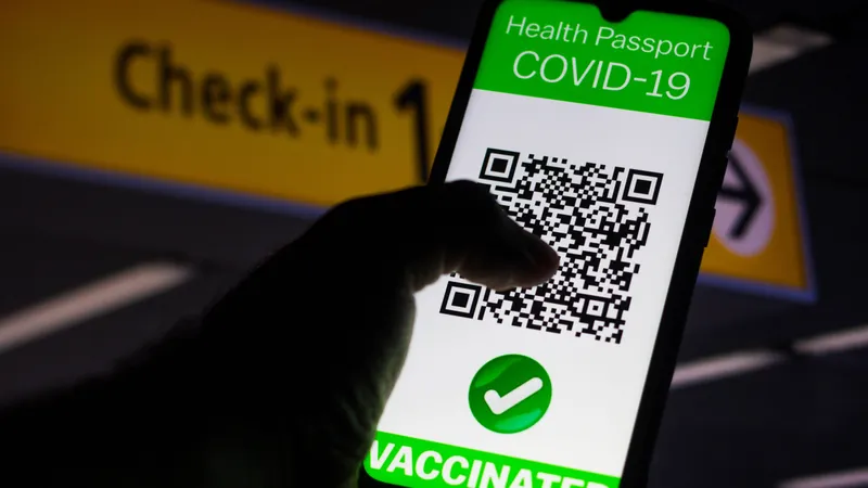 Foto: Certificatul verde digital pentru COVID-19, operaţional de la 1 iulie în UE. / Foto: lamag.com