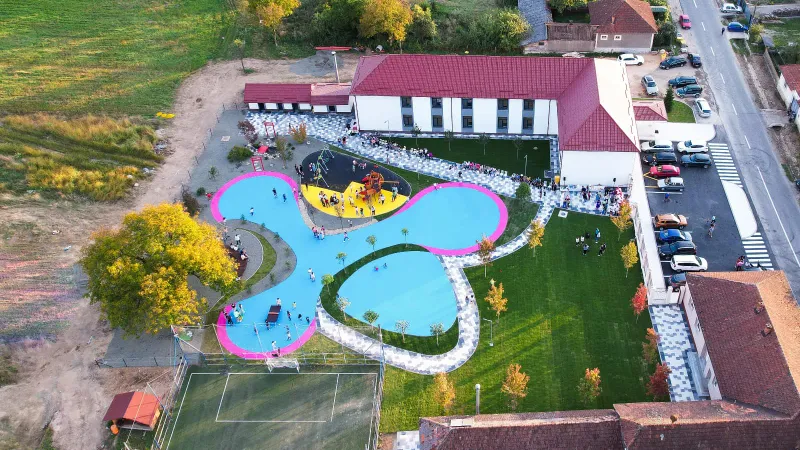 Cum arată cea mai modernă școală din România. Normalitatea e o raritate pentru învățământul românesc Foto: educatieprivata.ro