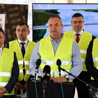 Nicolae Ciucă: „Deschidem astăzi prima porţiune de drum expres din România”/FOTO: Facebook/Nicolae Ionel Ciucă