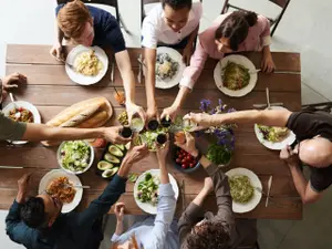 Cină în familie- Foto: PEXELS PHOTOS/fauxels