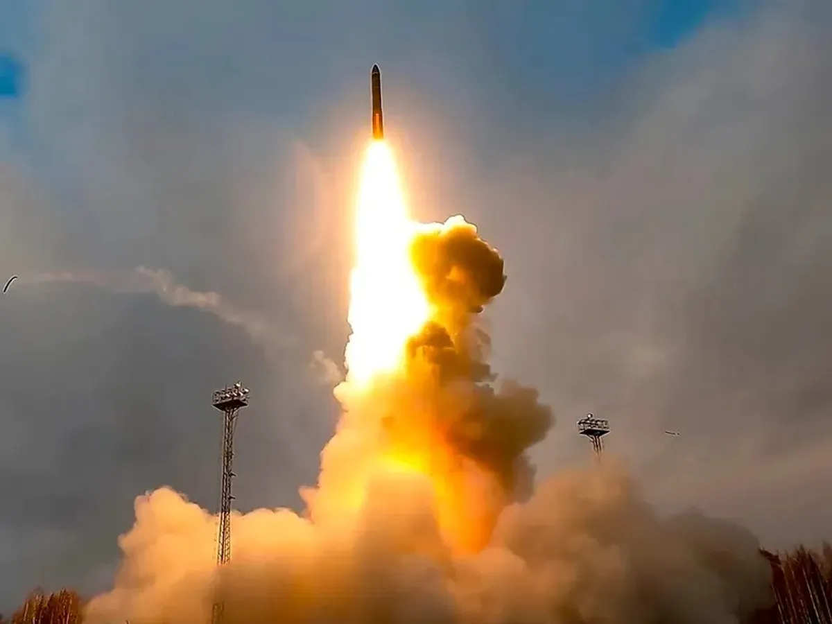 Zelenski, după ce Putin a atacat Ucraina cu o rachetă Oreşnik: Aceeaşi provocare pentru Varşovia, Bucureşti