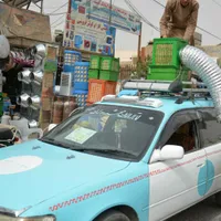 Cum fac taximetriștii din Afganistan aer condiționat în mașină la 40 de grade? Soluție ingenioasă - Foto: AFP