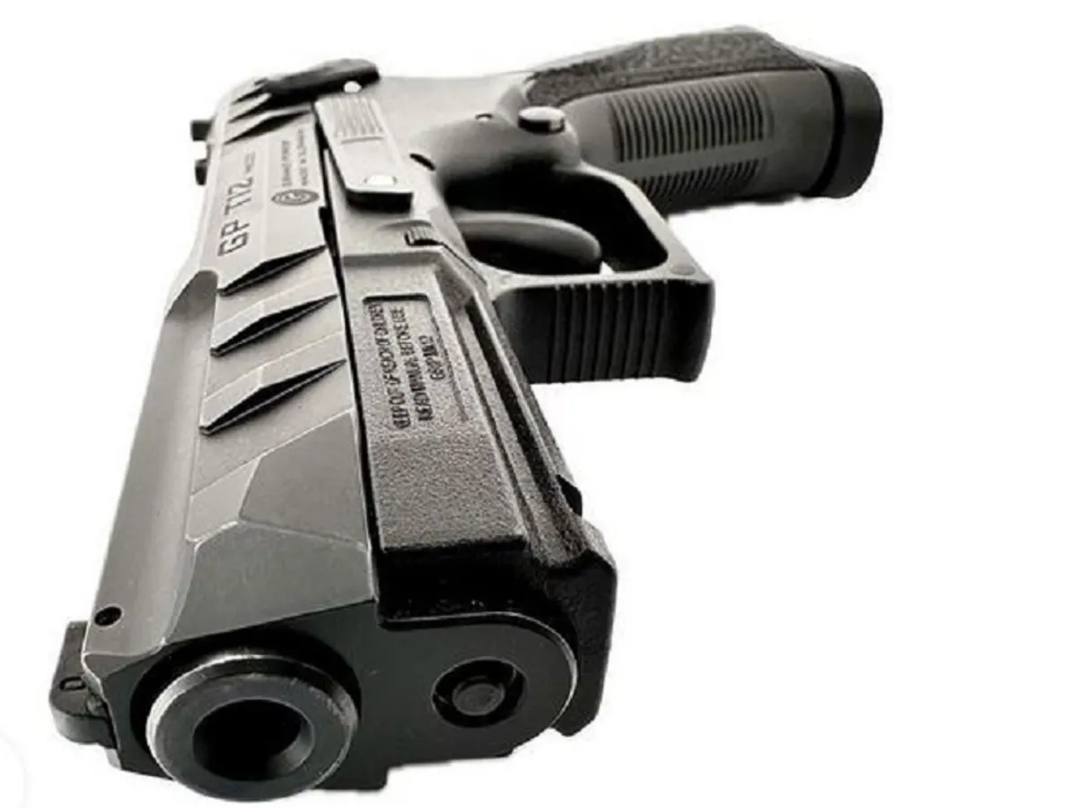 Pistol bile cauciuc