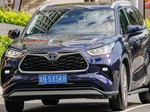 SUV-ul Toyota Highlander Hybrid - Foto: Wikimedia/Dinkun Chen/CC BY-SA 4.0