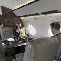 Frații Tate se întorc în România cu un avion privat - Foto: X / Andrew Tate