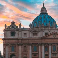 Telefonia mobilă va fi dezactivată în Vatican. De ce s-a luat decizia și cum influențează conclavul? Foto: Freepik (Fotografie cu caracter ilustrativ)
