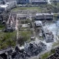 VIDEO Orașul ucrainean pe care rușii l-au ras de pe fața pământului. Și cimitirul a dispărut