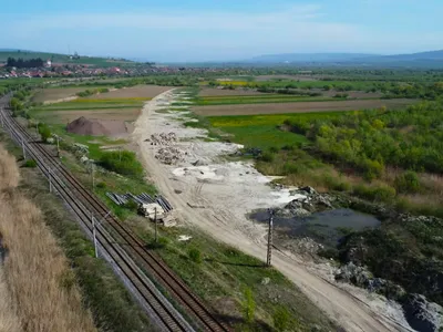 Reabilitarea liniei de tren Brașov–Sighișoara: 27%, după 3,5 ani, pe sectorul Brașov-Apața - Foto: Facebook/Asociația Pro Infrastructură