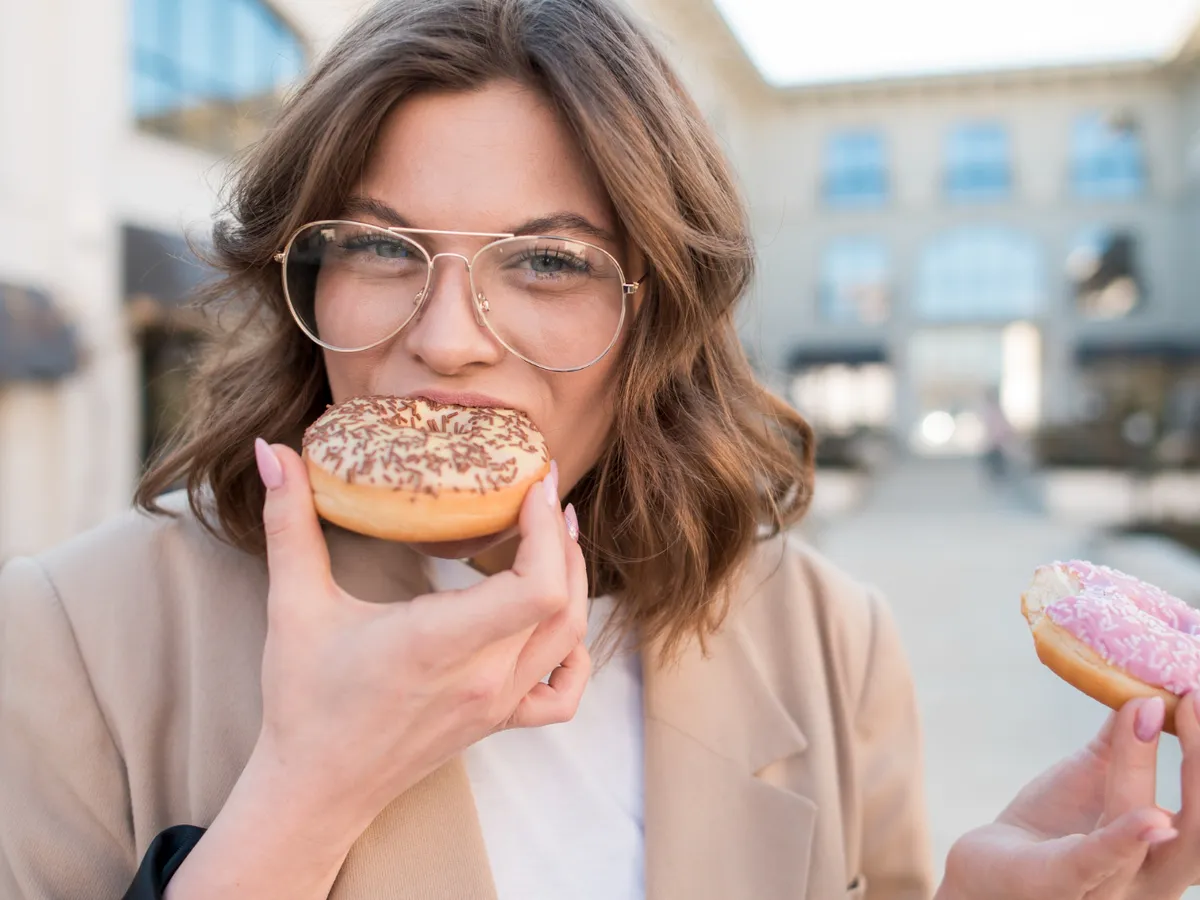 Celebra rețetă a Mariei Antoinette, regina Franței - gogoși fără miros de ulei. Cum să le faci pufoase