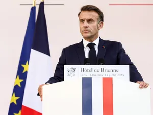 Franța se pregătește de război pentru apărarea Europei. Macron cumpără arme de 65.000.000.000 de € - Foto: Profimedia images