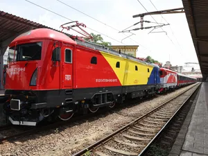 Softronic va produce la Craiova locomotive hibrid. O locomotiva ajunge și la 3.000.000 de euro - Inquam Photos / George Călin (Imagine cu rol ilustrativ)